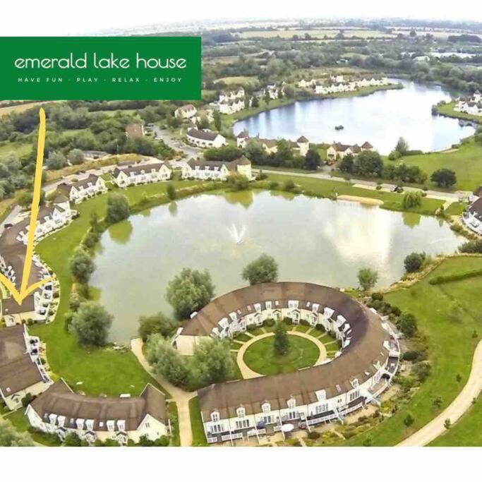 Emerald Lake House South Cerney Ngoại thất bức ảnh